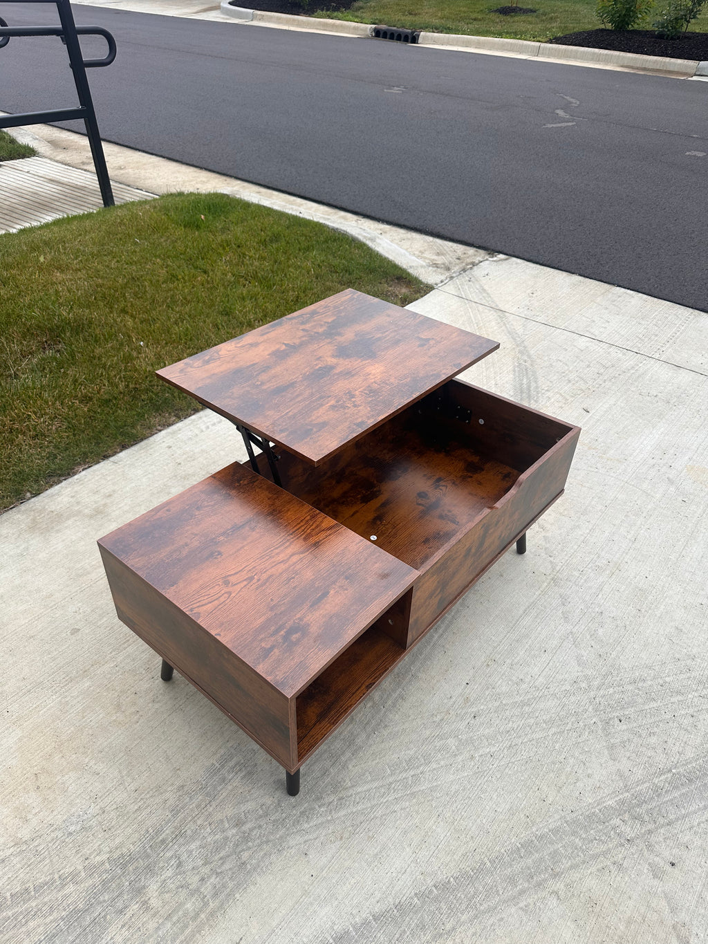 Lift Top Coffee Table